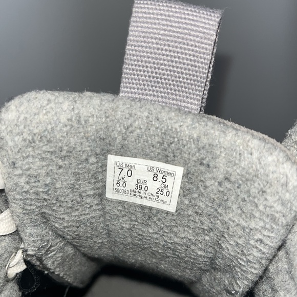 Vans UltraRange HI MTE Wool Frost Gray Suede Sneakers - Picture 4 of 4